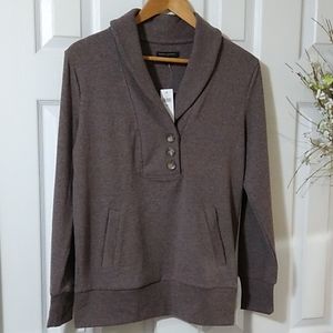 Banana Republic comfortable cotton pullover